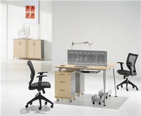 安裝辦公家具